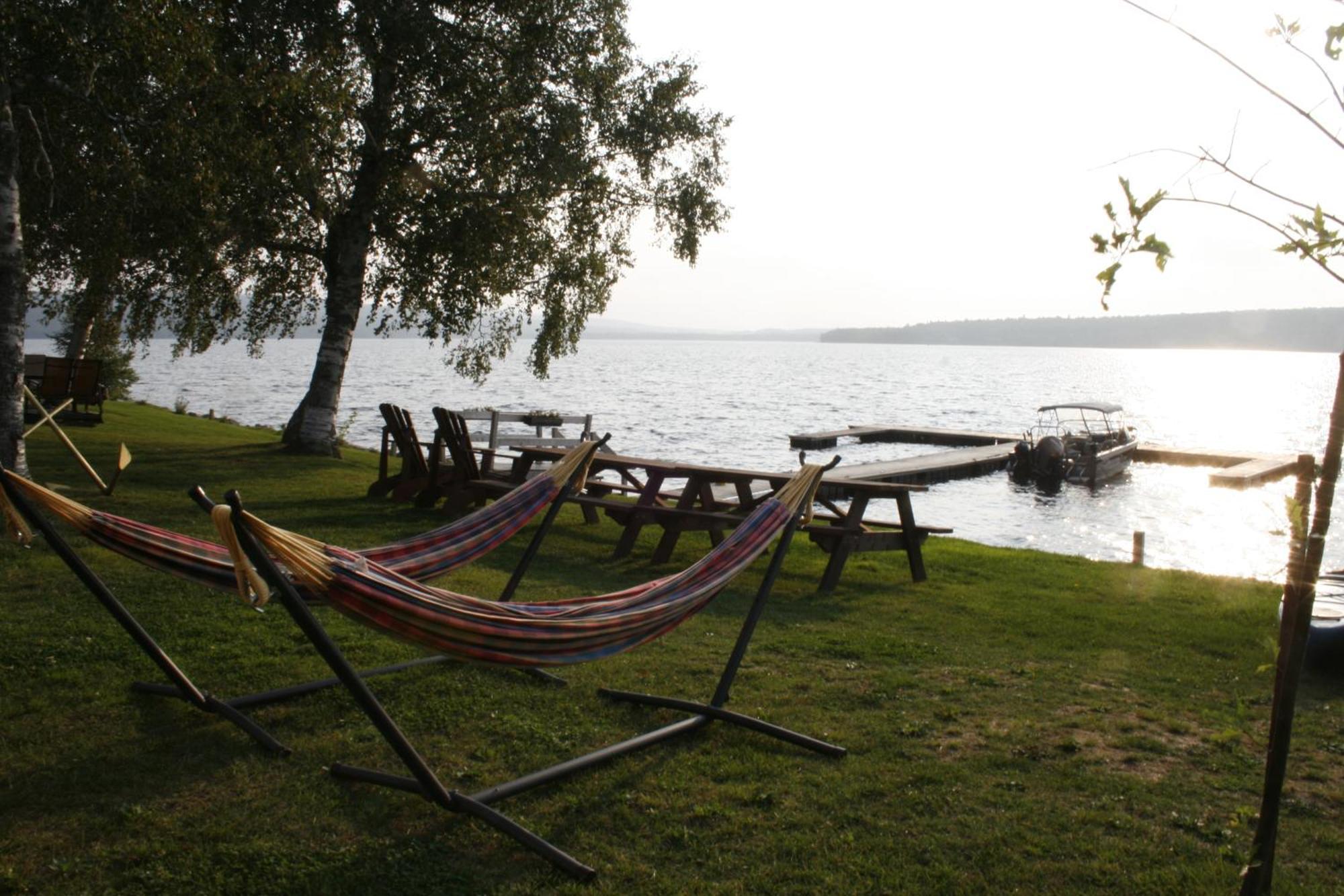 Auberge Et Chalets Sur Le Lac Lac-Mégantic Zimmer foto